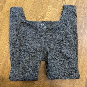 Fitted workout Leggings Old Navy